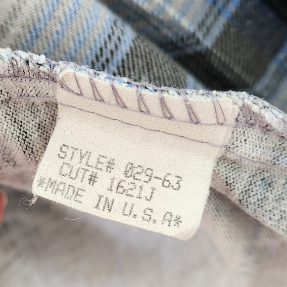 Vintage 90s Grunge flannel button down - Picture 4 of 7